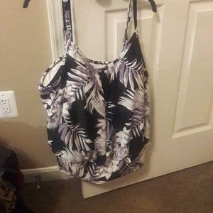 Kona Sol swimsuit top NWT